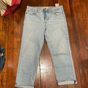 Light blue cropped Levi’s